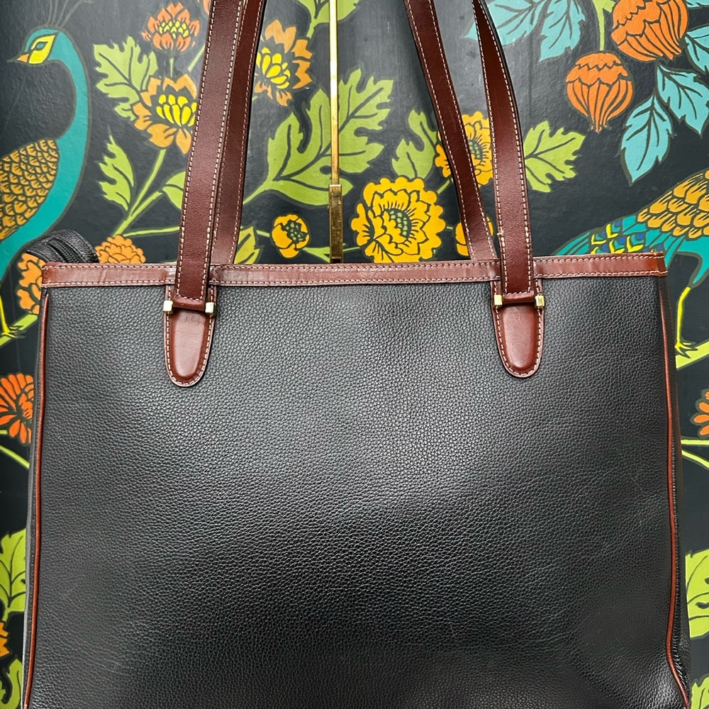 Sold live! Vintage Bally Black Pebbled Leather Large Zippered Tote with Dust Bag - Picture 12 of 15